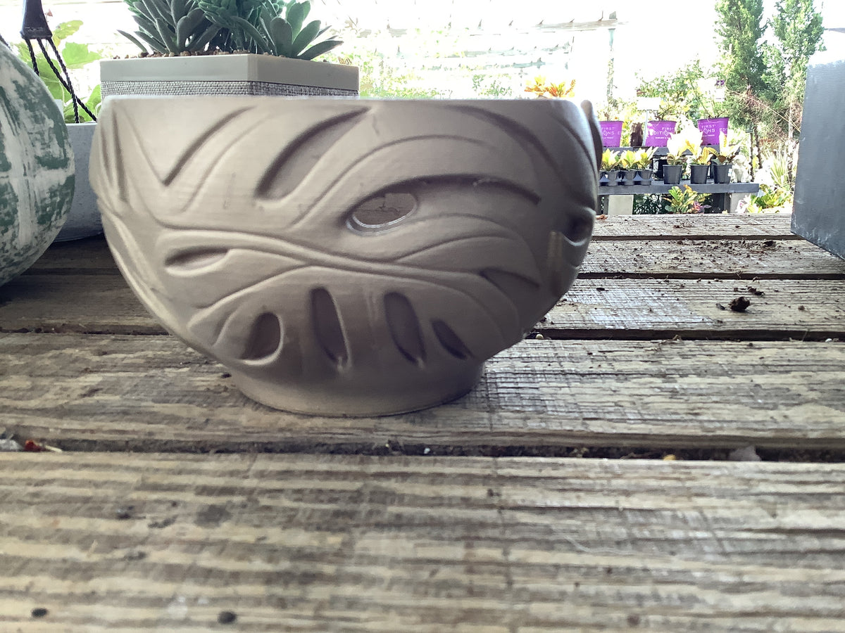 Gold monstera bowl