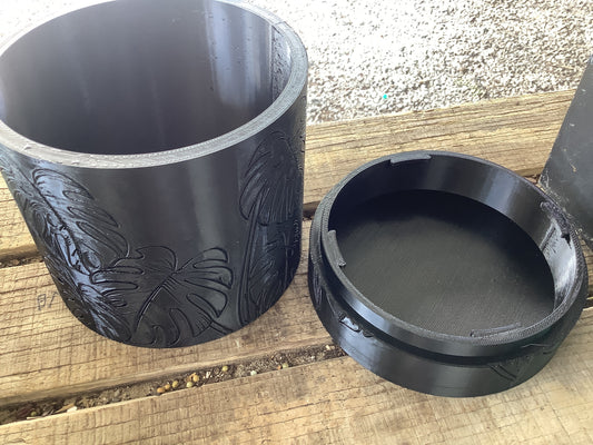 6 in Monstera Planter w\drip tray