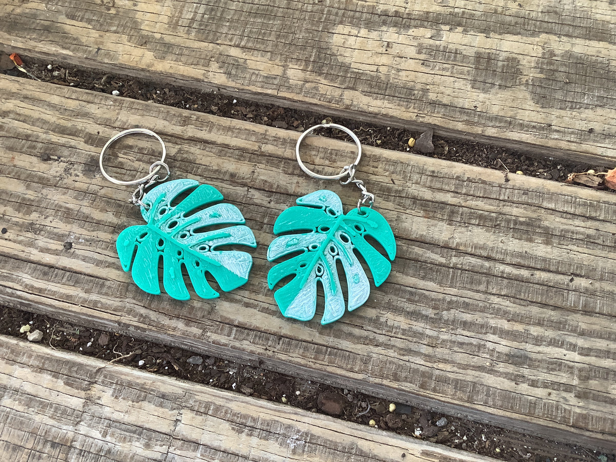 Thai monstera keychain